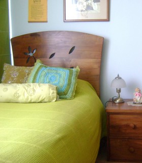 Cama 1.5 modelo Flor
